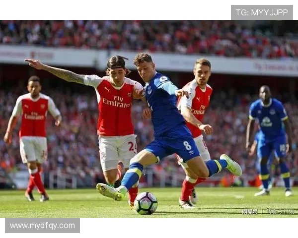 热刺正式报价利物浦求购罗宾逊